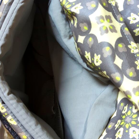 Petunia Pickle Bottom Boho Floral Boxy Backpack Cross Body Shoulder Diaper Bag - Picture 5 of 7